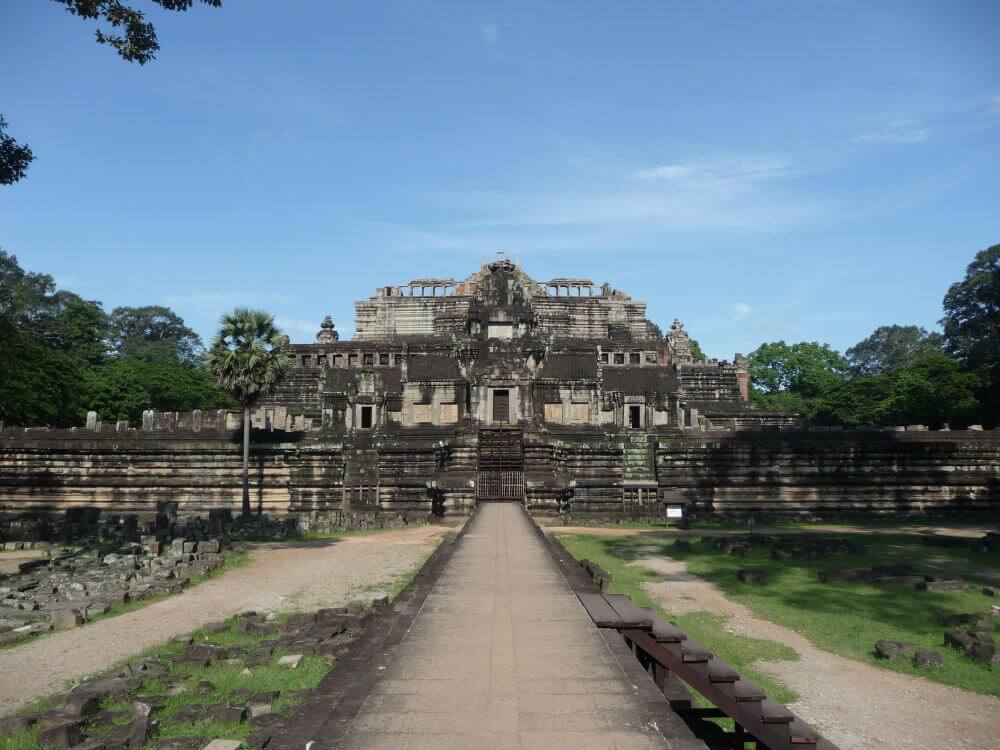 Baphuon Temple