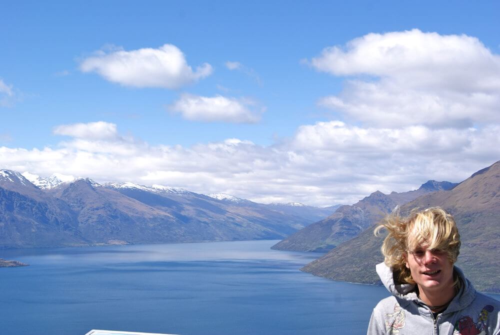 Ties in Queenstown