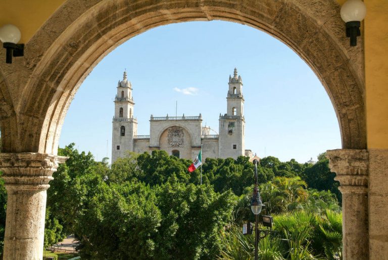 Catedral de San Ildefonso in Merida