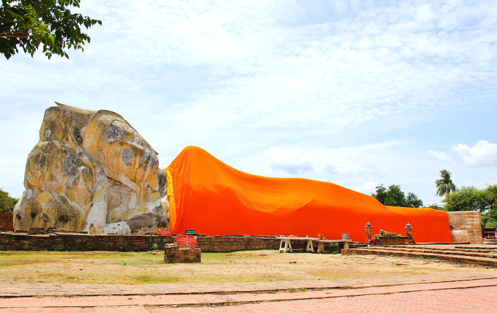 Wat Lokaya Sutha