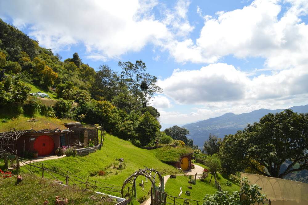 Hobbitenango, Antigua