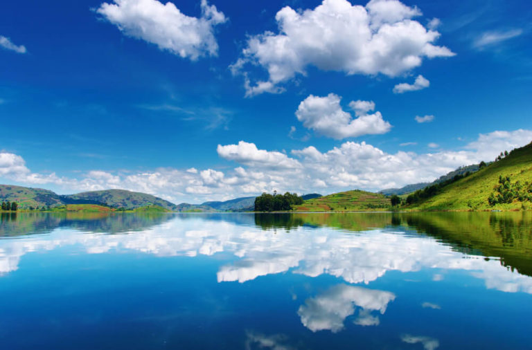 Bunyonyi Lake