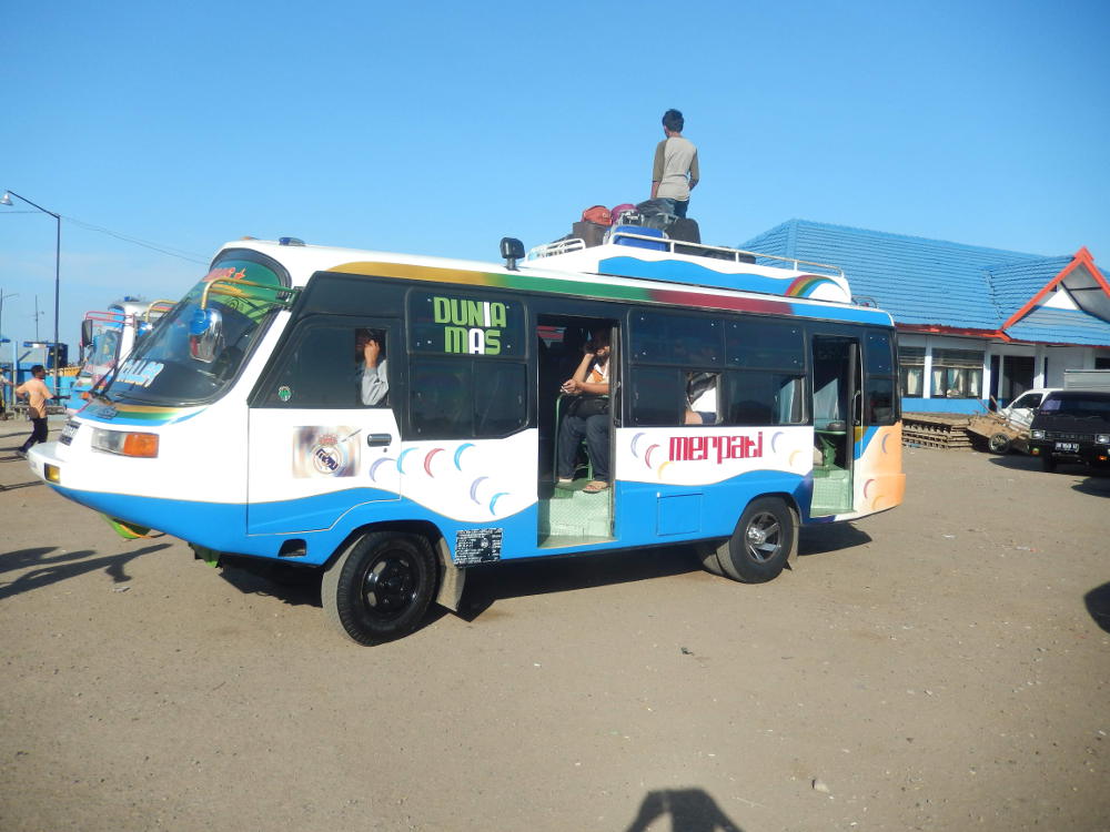 Bus Indonesie