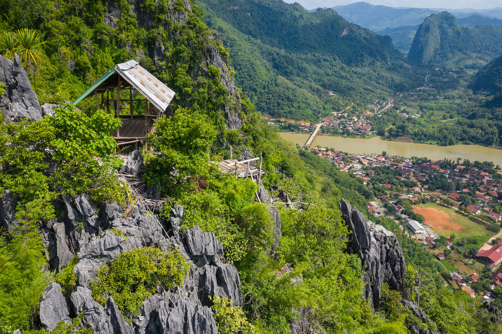 Pha Daeng Peak