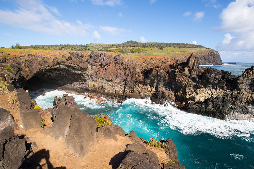 Ana Kai Tangata Cave