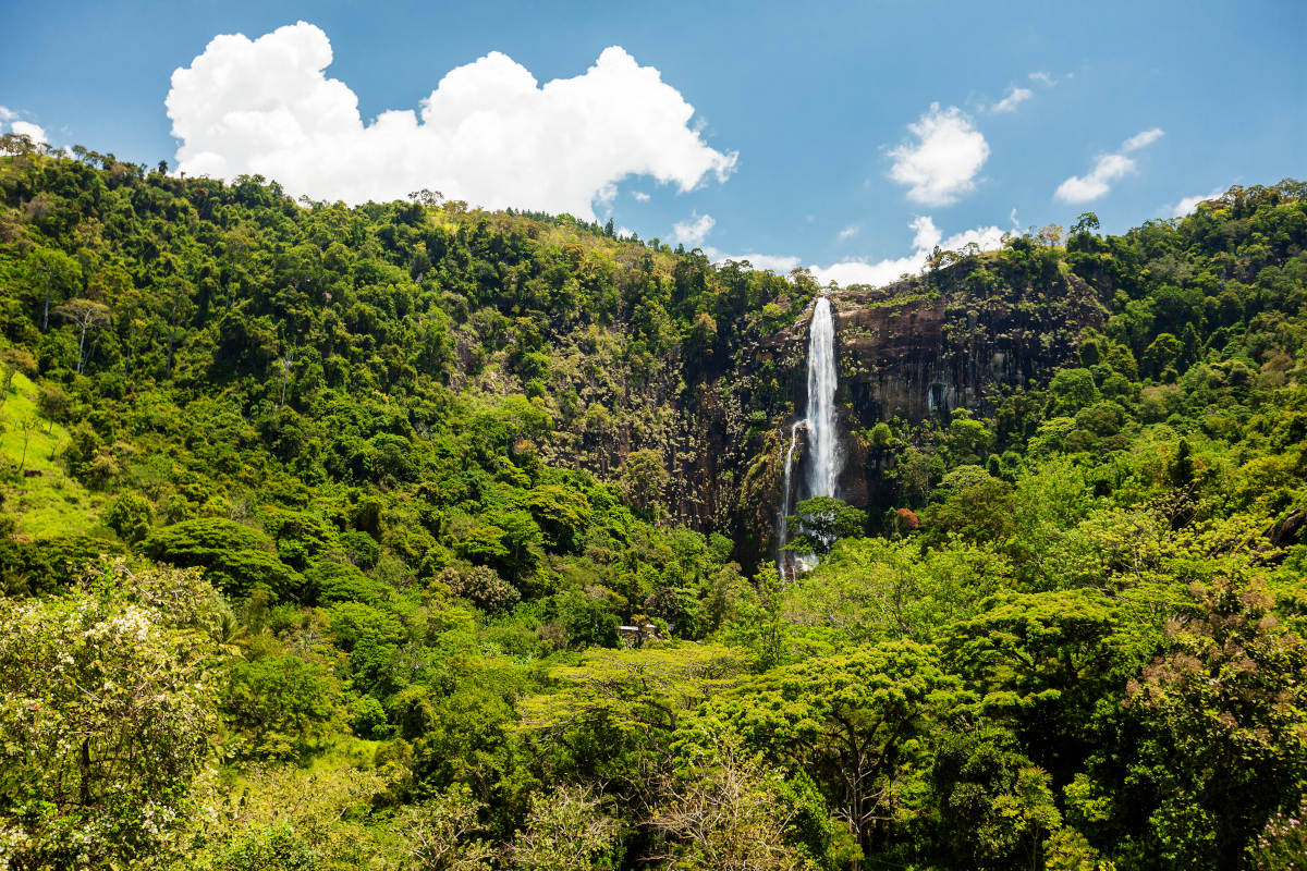 Bambarakanda Sri Lanka