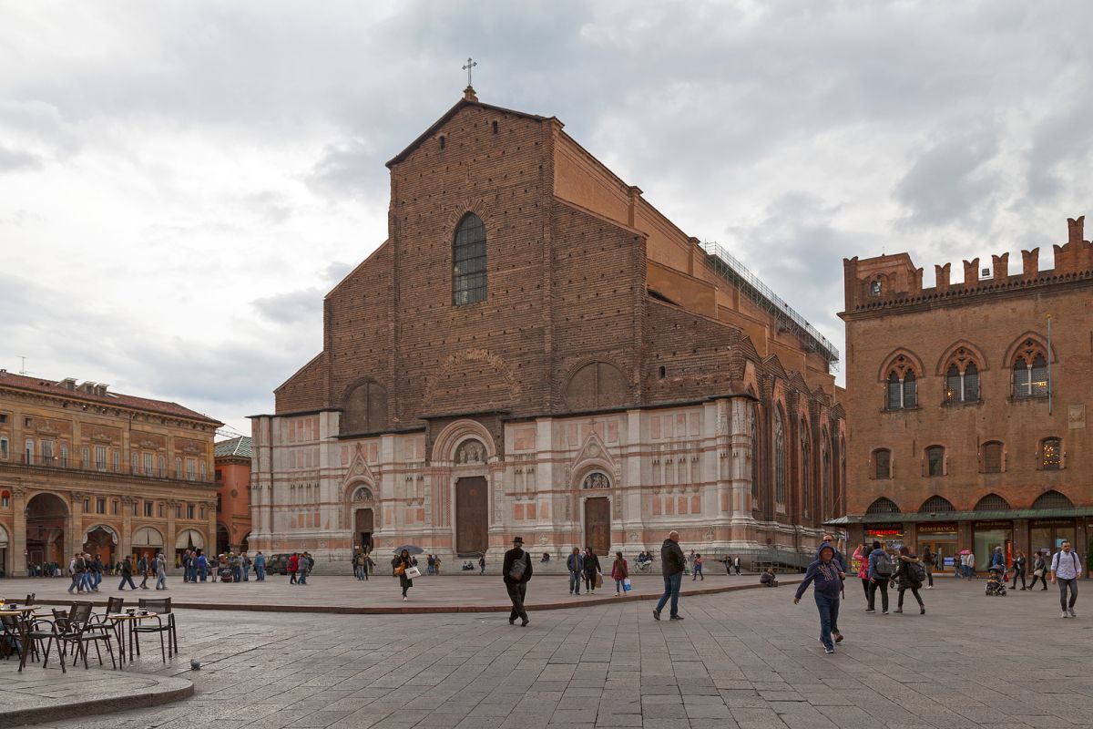 Petroniusbasiliek Bologna